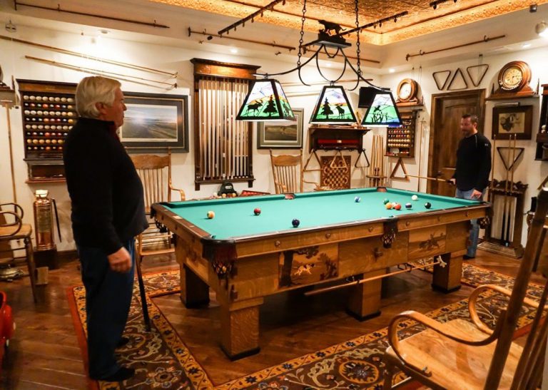 Antique Kansas City Billiard Table Vintage Cues for You